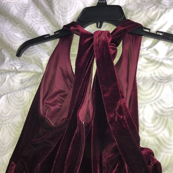 Red, Velvet Formal Dress - Picture 4 of 6